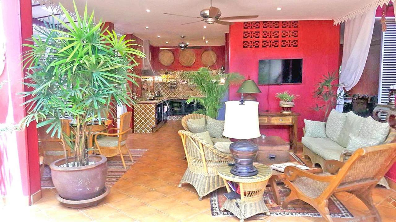 Amazing Tropical Family Thai Style Villa All Costs Included Pattaya Esterno foto